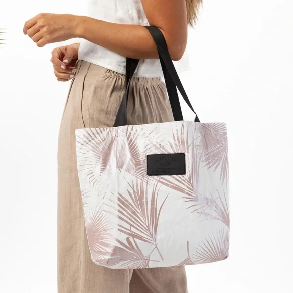 Aloha Collection Reversible Tote Aloha classic Day Palms - Picture 8 of 10